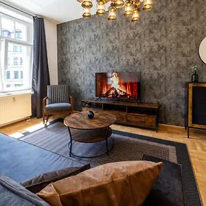 https://l45-premium-apartment-industriai-bis-zu-5-personen.bestleipzighotels.com